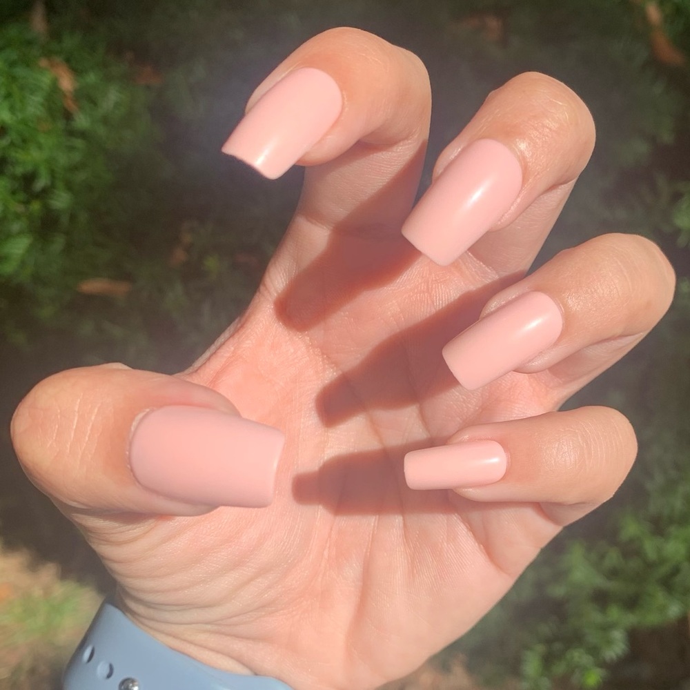 Pink press on nail kit